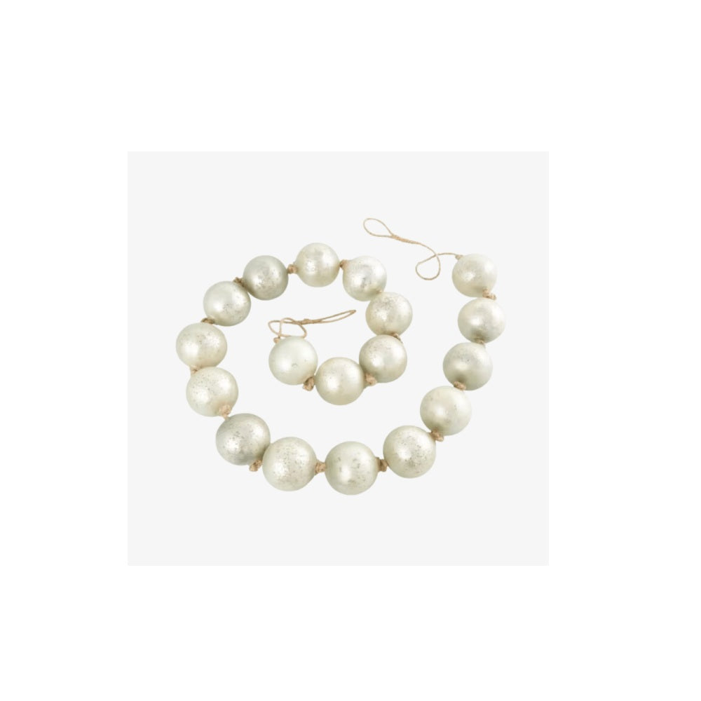 TASSEL ESFERAS EN PLATA NACAR